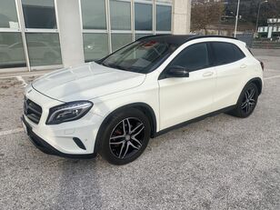 Mercedes-Benz GLA 220 D 4matic euro 15.200 SUV