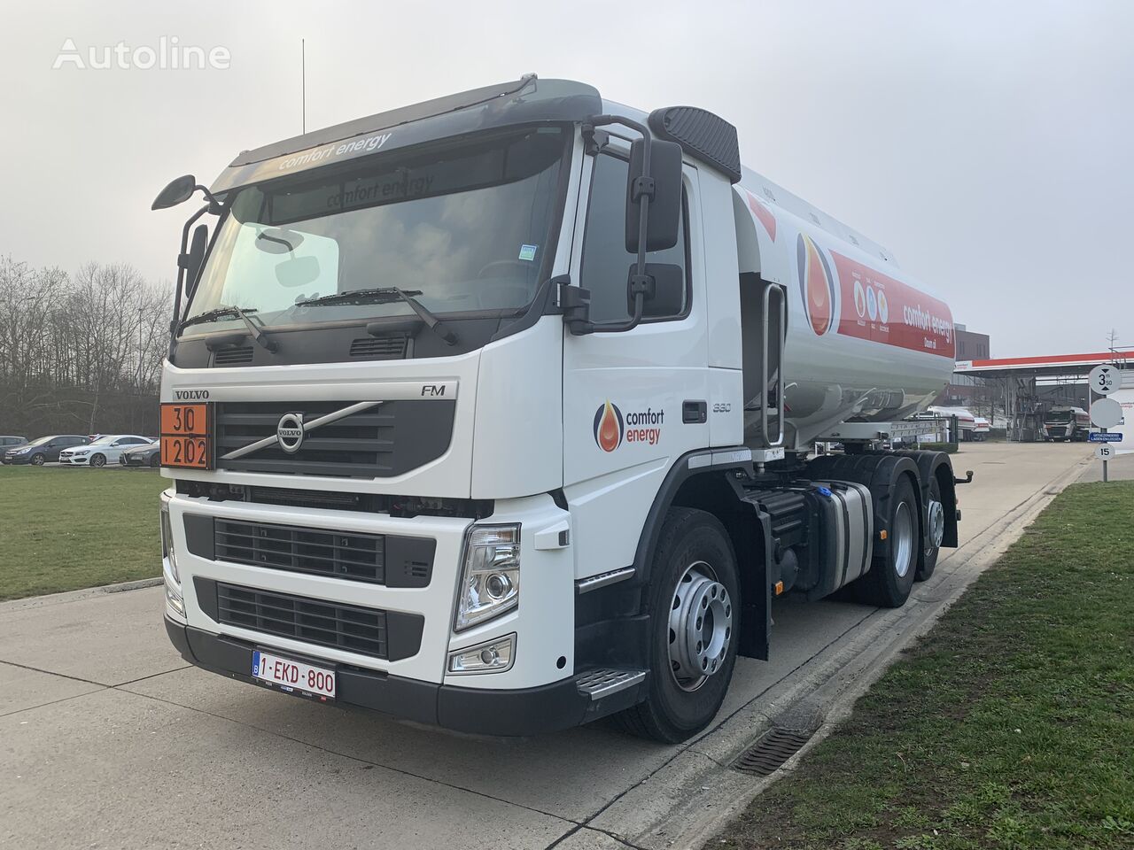 Volvo FMFH drivstoff transport tankbil