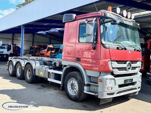 Mercedes-Benz Actros 3251 V8 8x4, Euro 5 lastebil med kabelsystem