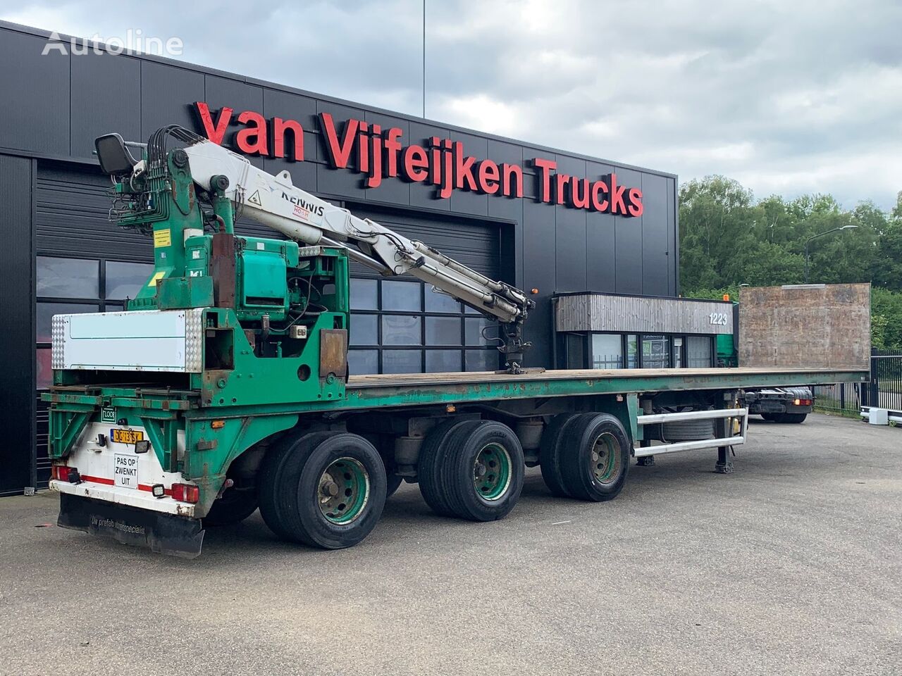 Floor FLO-17-30H2 3 AXLE KENNIS R-28 ROLLER CRANE STONE TRAILER semitrailer plattform