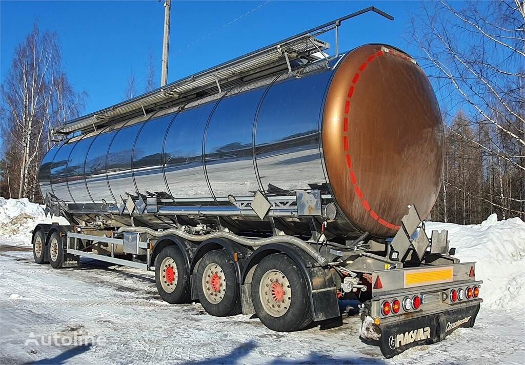 Magyar R42ESD tanker trailer